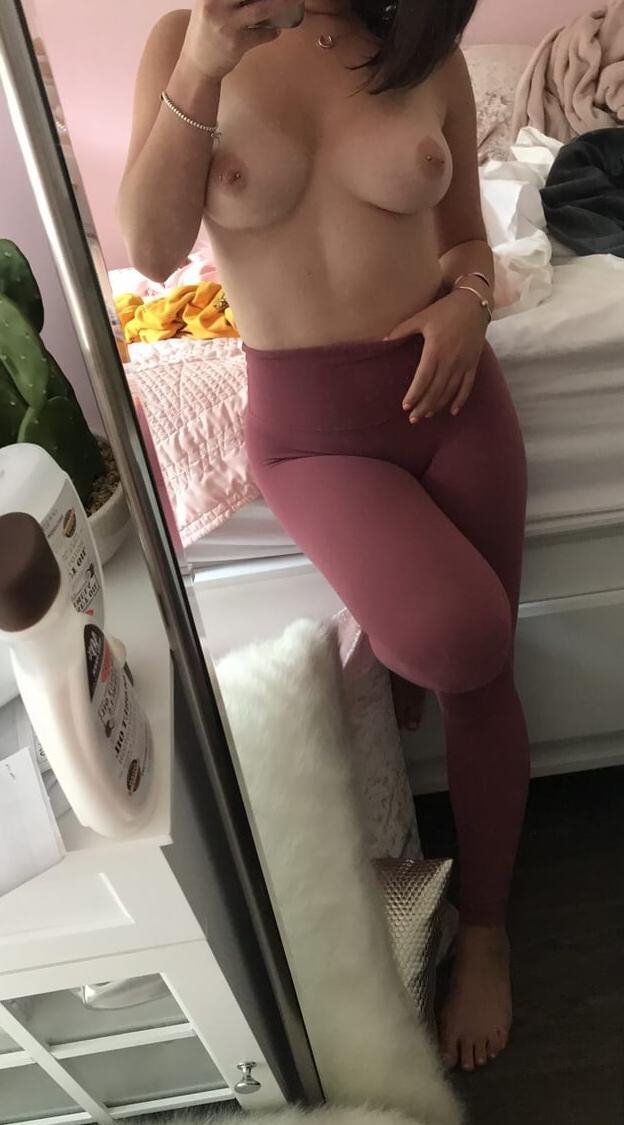 JessikaSkinsky aus Basel-Landschaft,Schweiz